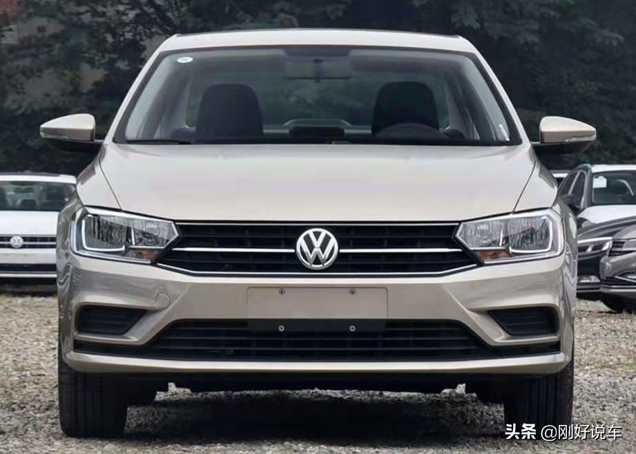 宝来传奇为什么比2021款宝来便宜，谁更值得买？