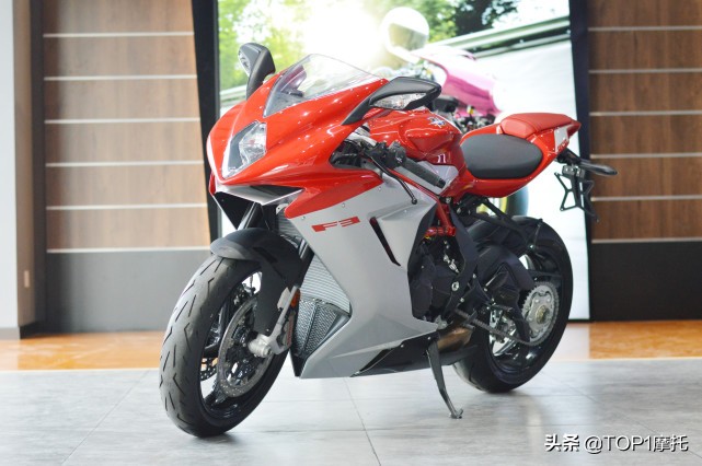 最贵的中量级跑车之一 MV Agusta F3到店实拍