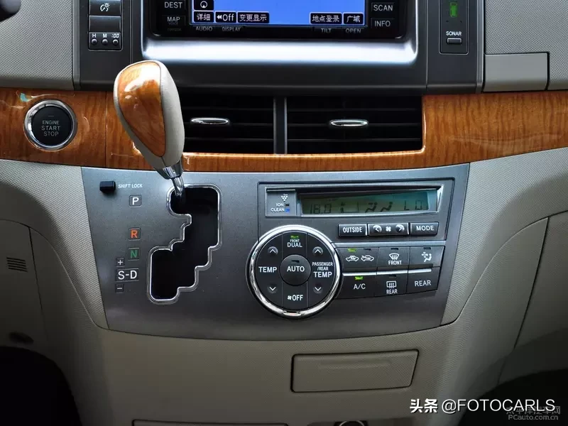 丰田大霸王2.4L 7座实拍，深入民心的商旅MPV，国产必然大卖？