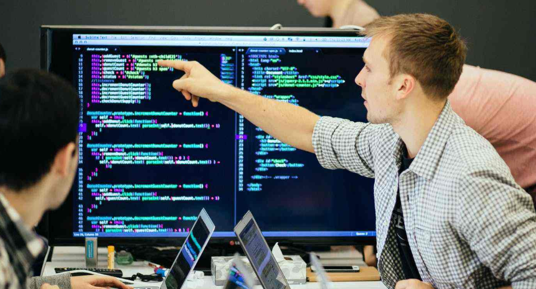 大一新生注意，这4个学科“挂科率”很高，而且补考更艰难