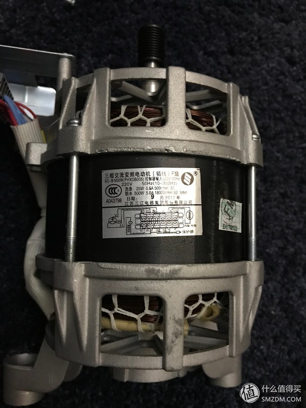 洗衣机：有容乃大 四千元10kg哪家强？松下、LG、三星对比横评