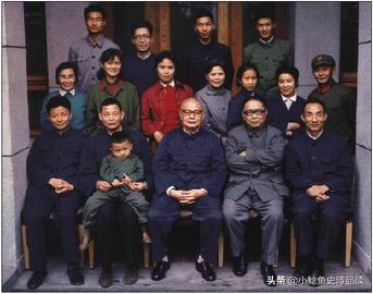 开国将帅中十大元帅的夫人是谁？她们是哪里人？又有何过人之处？