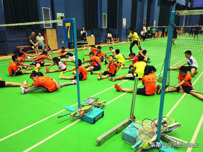 学打羽毛球？请来过这里后再做决定