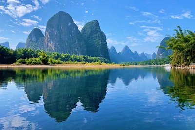 广西旅游宝典，好山好水出好酒！快来广西，发现不一样的美！
