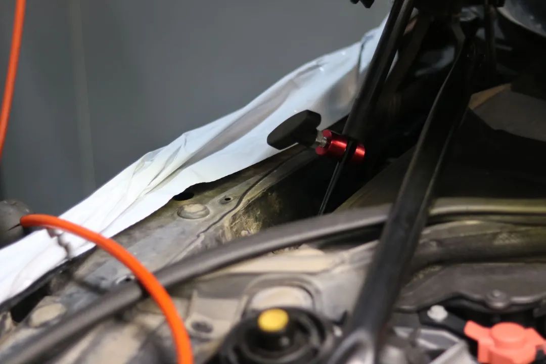怪兽修车：翻新一辆13年的二手宝马5系，耗时25天完美复活它