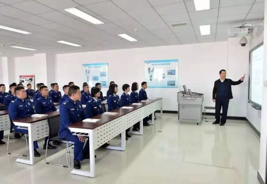 中国消防救援学院招生简章来了！免交学费！还发放津贴、生活费和被装！内附报考条件，咨询电话！