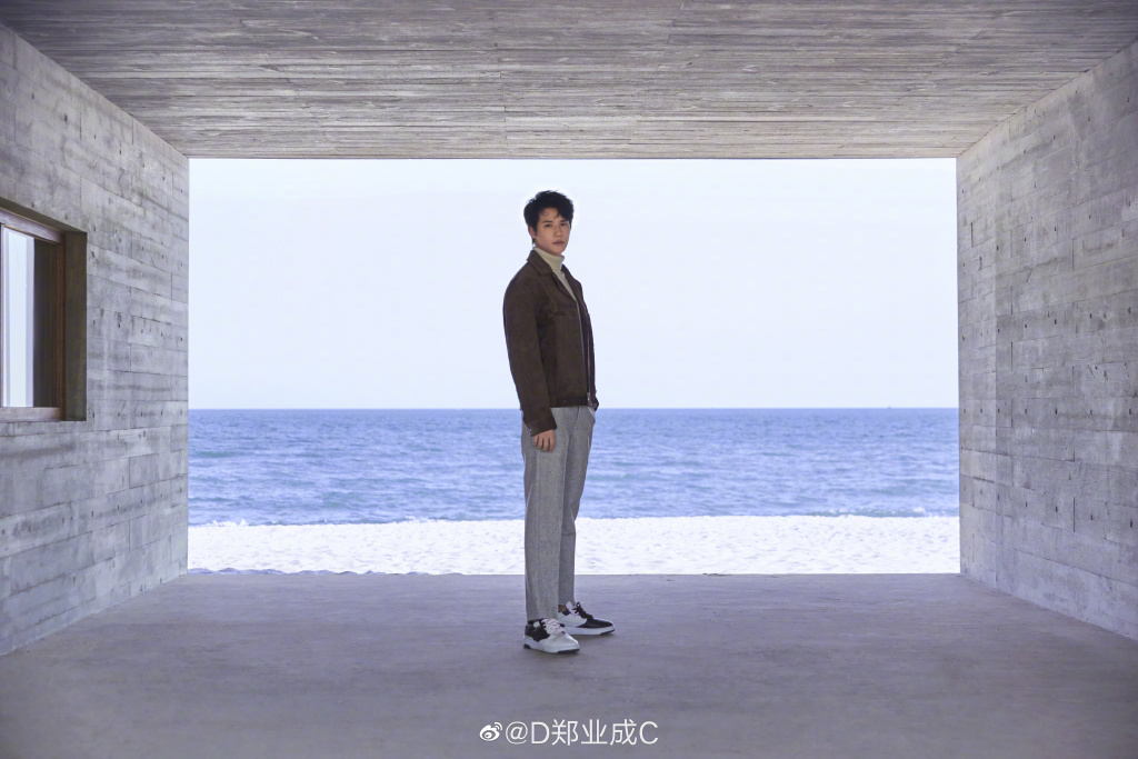 郑业成：7年28部戏，大热剧演员！阳光帅气的“美人师兄”