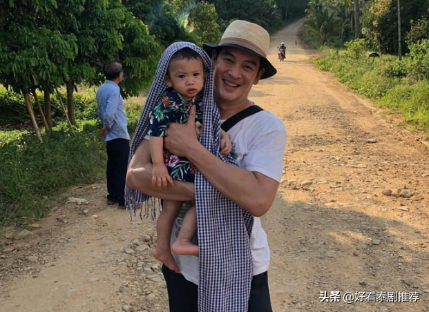 当时的泰剧男神，现在变成了能弄干孩子的奶爸，能幸福吗！
