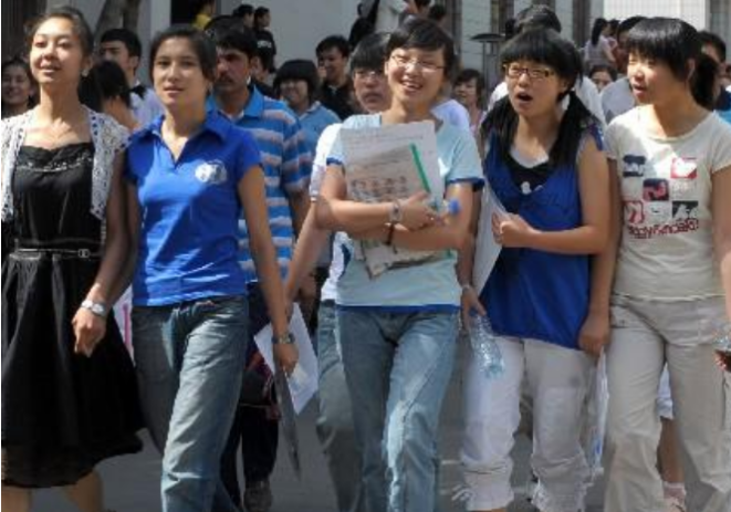 网友整理的“考研”黑名单出炉，不光歧视双非，还压分严重