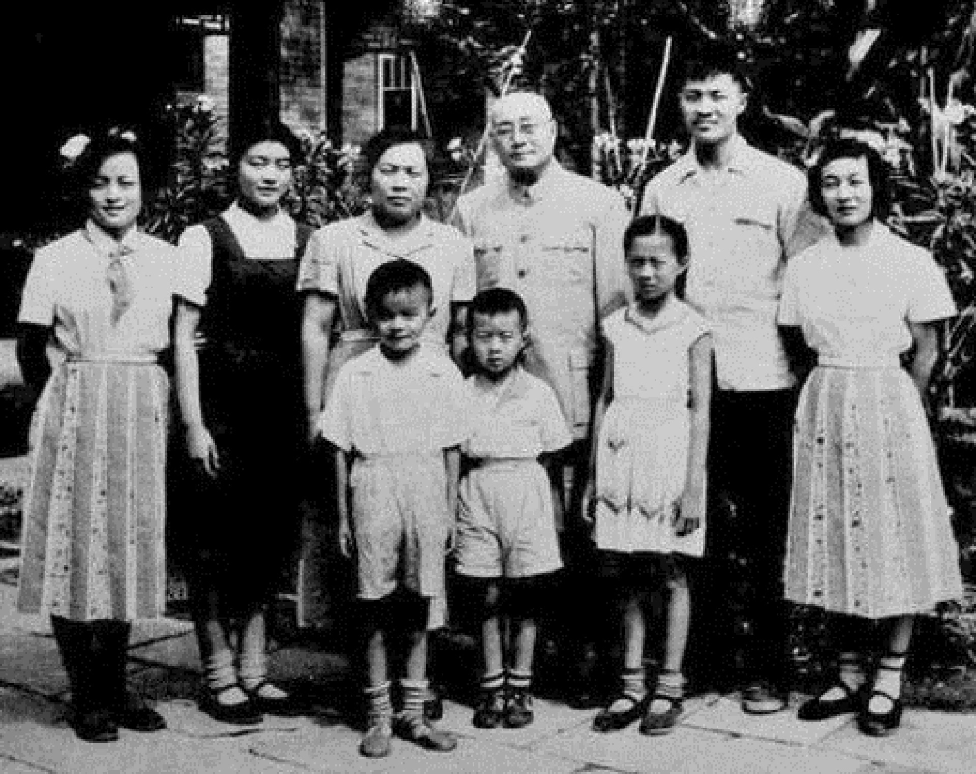 1986年刘伯承元帅逝世，临终曾言：我是死也不瞑目，原因让人泪目