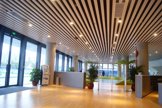 适合夏天游玩的，深圳十大免费室内的好地方