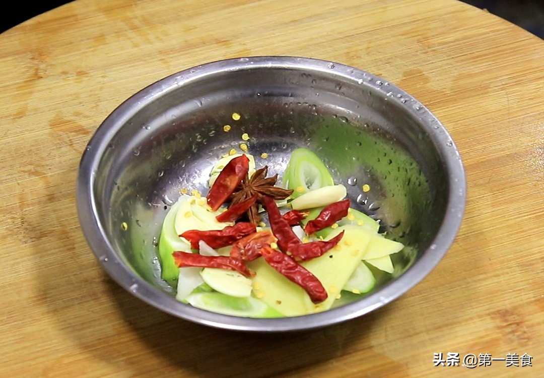 紅燒雞翅,紅燒雞翅的家常做法