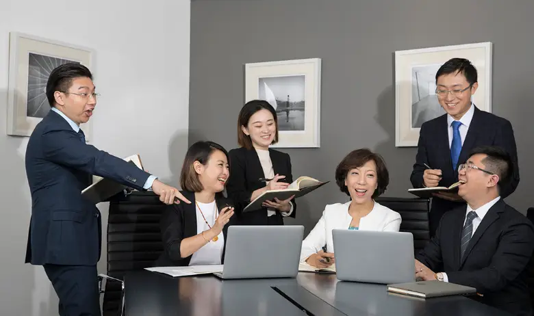 家庭收入表新鲜出炉，共分为十个等级，学霸多出自五级中产家庭