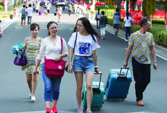大一新生入学，如何能够买到学生票？这些流程你要知道