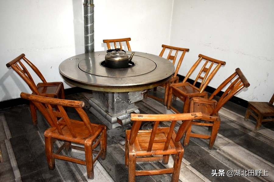 田野上團(tuán)隊(duì)下鄉(xiāng)小記丨走進(jìn)省級美麗鄉(xiāng)村示范村—分鄉(xiāng)鎮(zhèn)百里荒村
