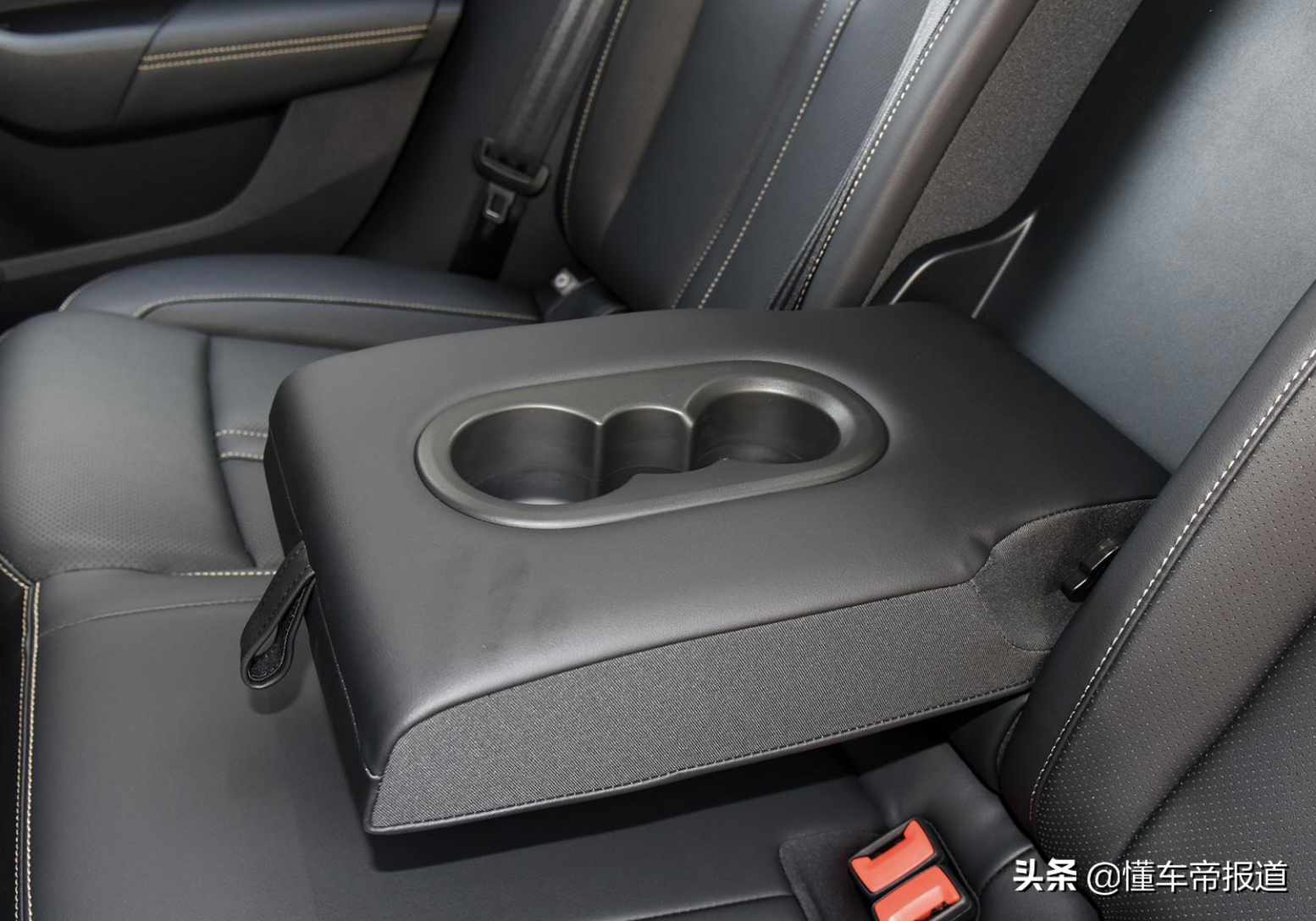 新车 </p><p>　　 入门版值得考虑，推荐次顶配，斯柯达全新明锐PRO购车手册