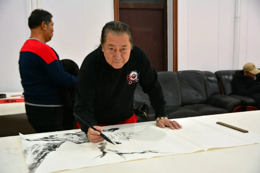 书画名家齐聚温书强画家工作室雅集