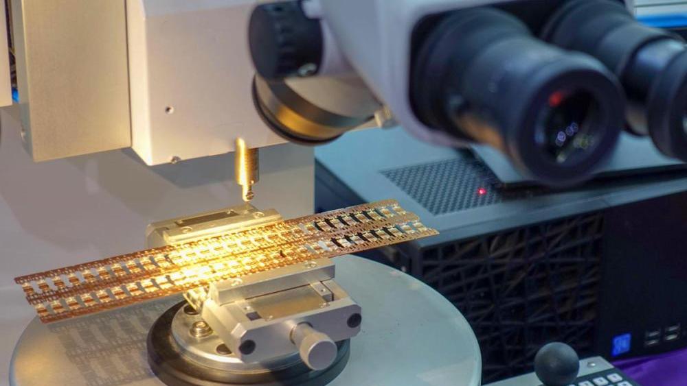 国产蚀刻机传来好消息,中国巨头再次领先世界