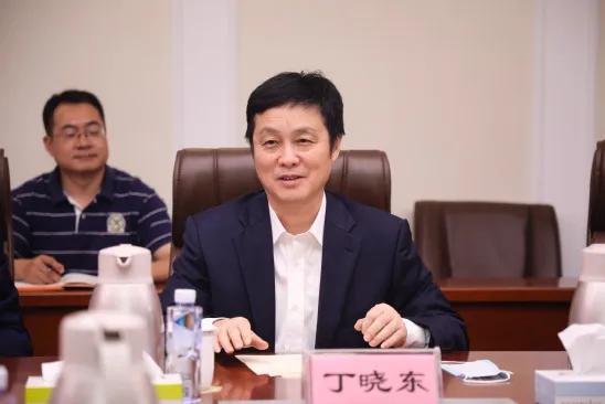 天津大学书记换帅！上海理工获全职院士加盟