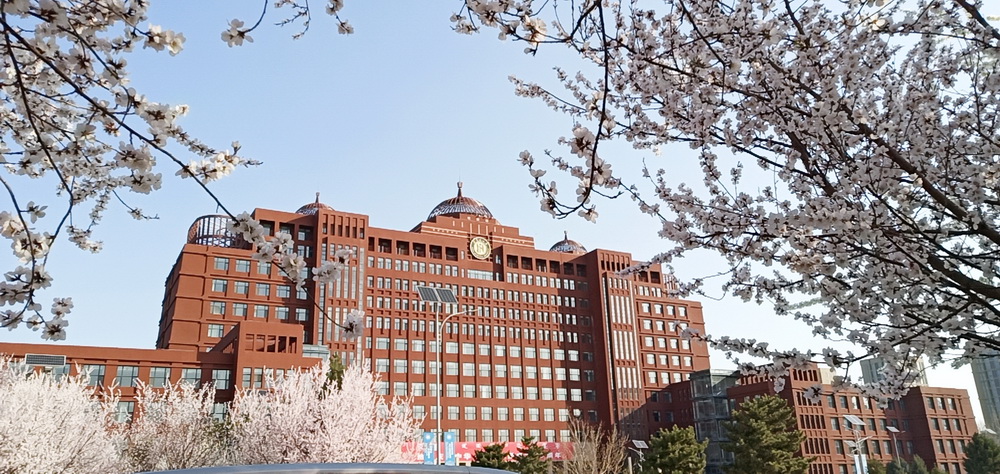 内蒙古大学地址（内蒙古大学招生计划）