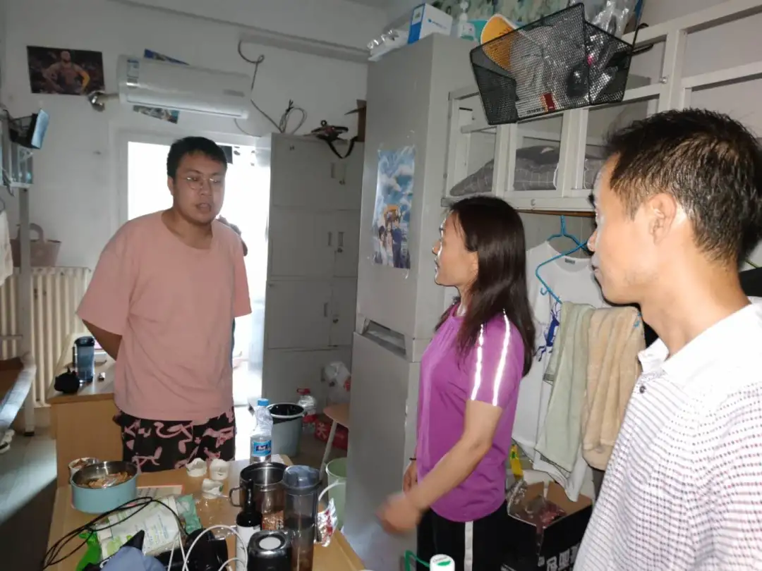 农大人的身影在前，我们“豫”难而上