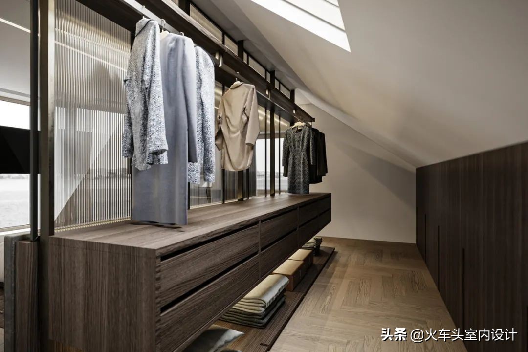 110㎡高级灰+黄铜，轻奢品味