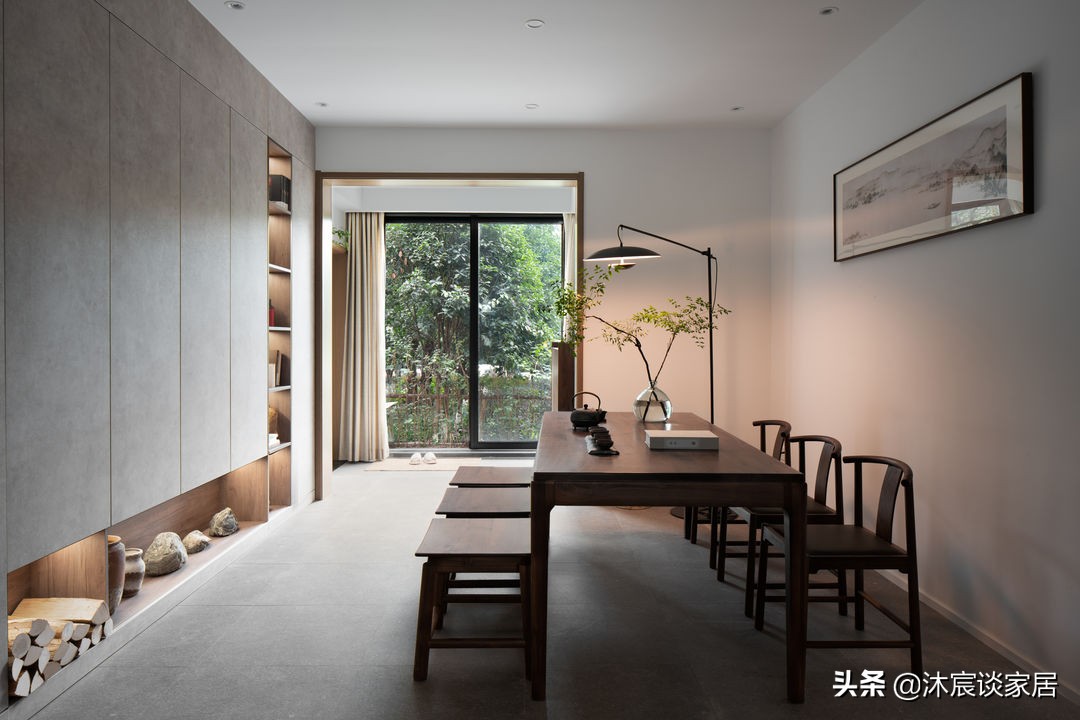 40岁大叔把客厅去掉，装修成极简新中式，新家静谧又美好，好喜欢