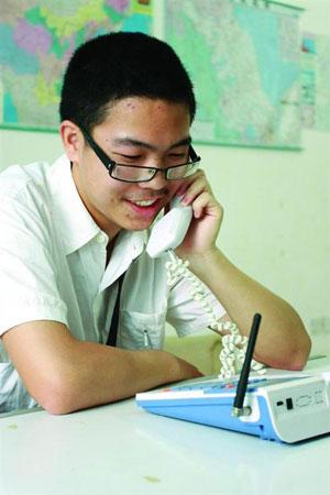 江苏高考作文仅755个字，有30字老师不认识，阅卷组长却打了满分