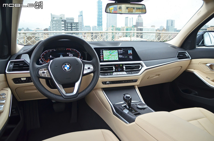 宝马318i Luxury 试驾，内敛低调却又让人爱不释手