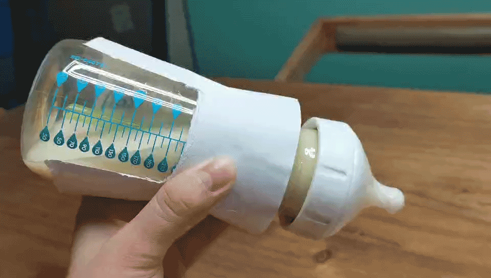 历时1个月追踪测评！5大热销奶瓶，10多处细节，扒干净了