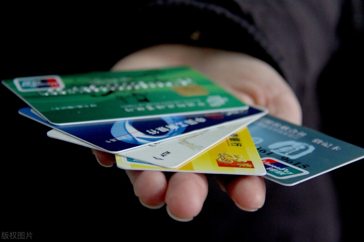 怎样才能绑定老公的工资卡通知？