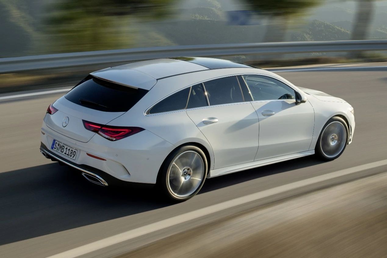 奔驰c200和cla200区别(30多万买豪华品牌旅行车) - 四帝国车市