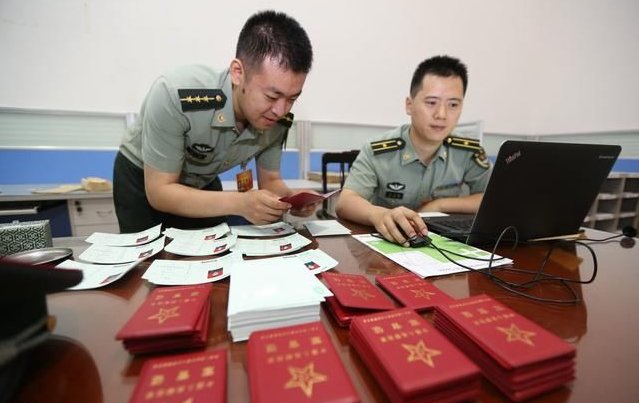 大学专科毕业生当兵，入伍之后能直接当士官吗？同学们有必要了解