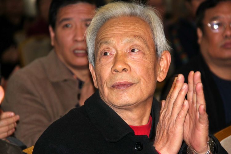 刘顺虎：远瞻红日染秋色 近看墨翁画腊梅