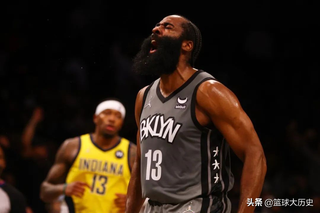 篮球比赛单场最多罚多少分(5中29分！单场19罚！颤抖吧NBA，得分王回来了)