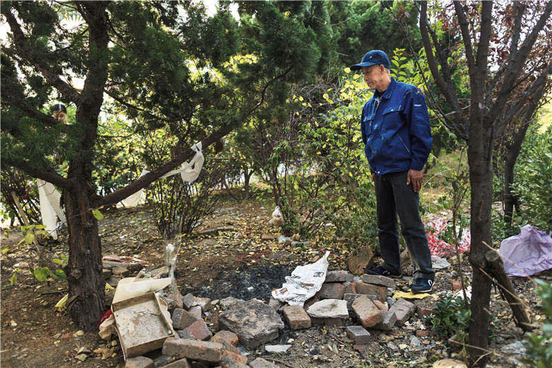 一个在同学嘴里“很怂”、有点自卑的13岁少年，为什么会犯下强奸、杀人的罪行？