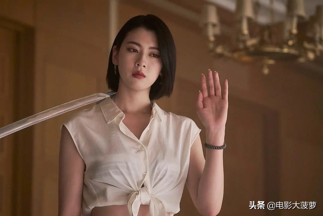 《弥留之国的爱丽丝》网飞爆仓！它与《鱿鱼游戏》比到底差在哪？