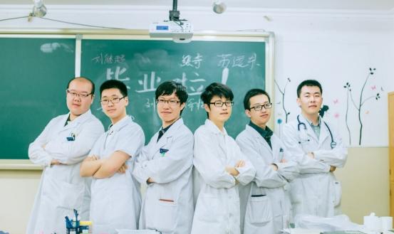 医学院“四大天王”排名更新，榜首实至名归，其它三所存争议