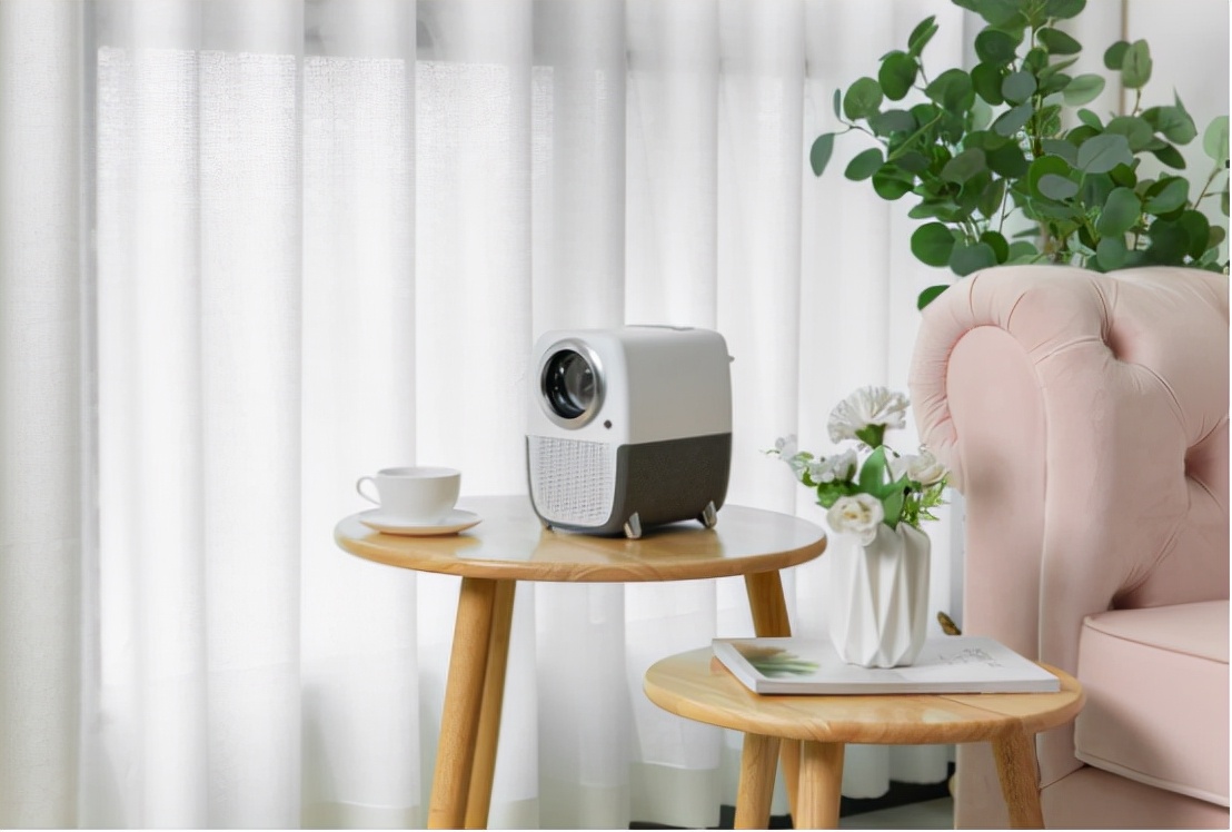 十大家用投影仪排名：老烧盘点家用投影仪排名前十的品牌