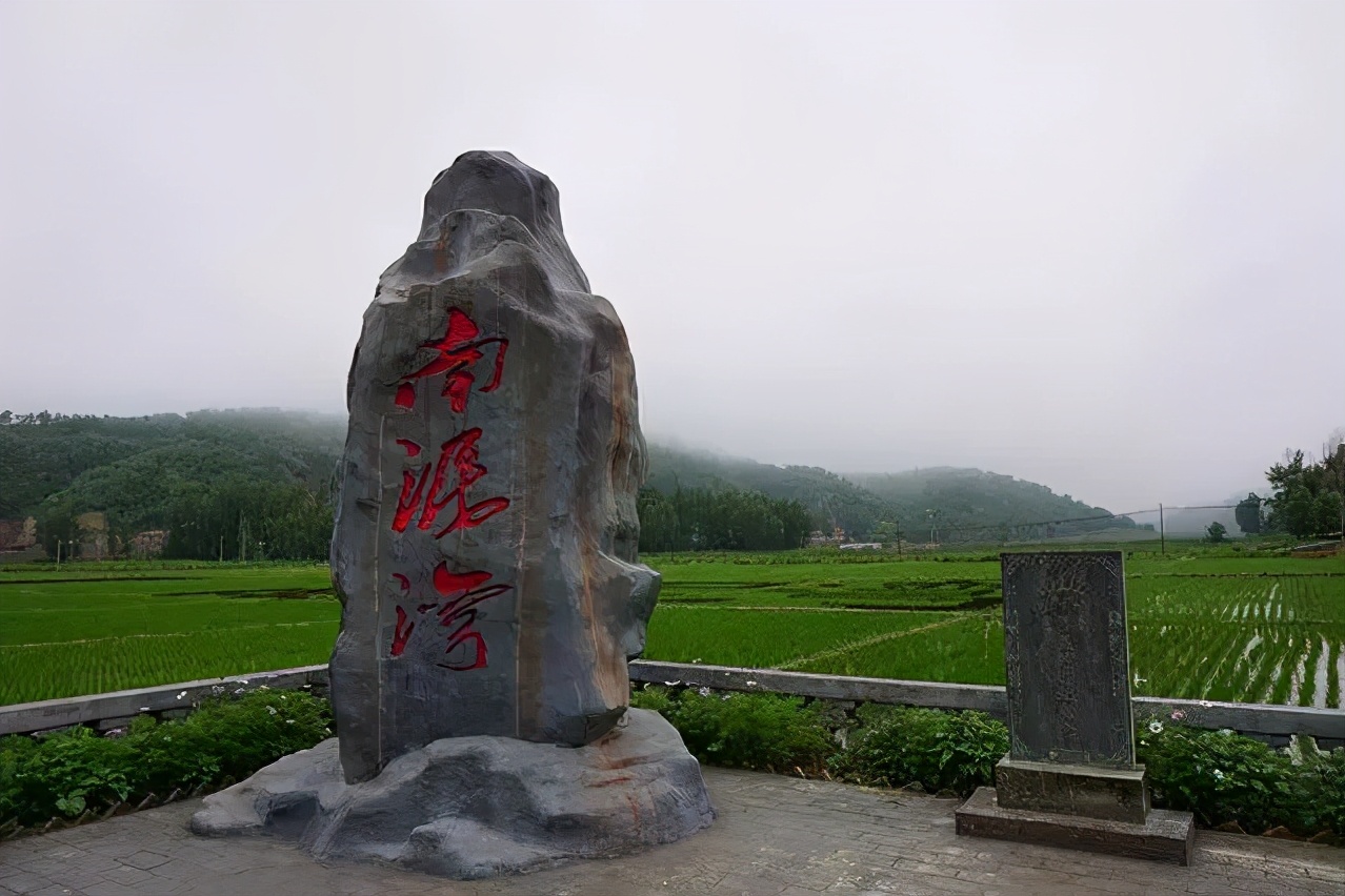 十大元帅1943年谁的级别最高：罗荣桓仅次于朱德和彭德怀，排第三