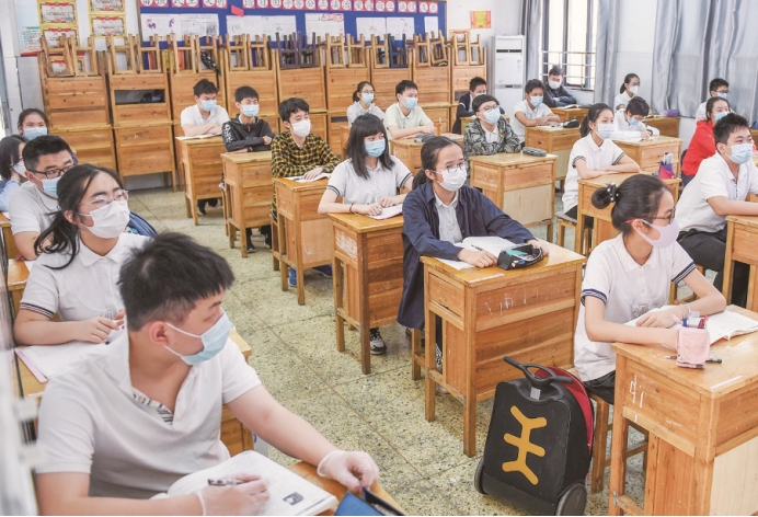 教育部经过再三确认，这几类学生不得参加高考，成绩再好也没用