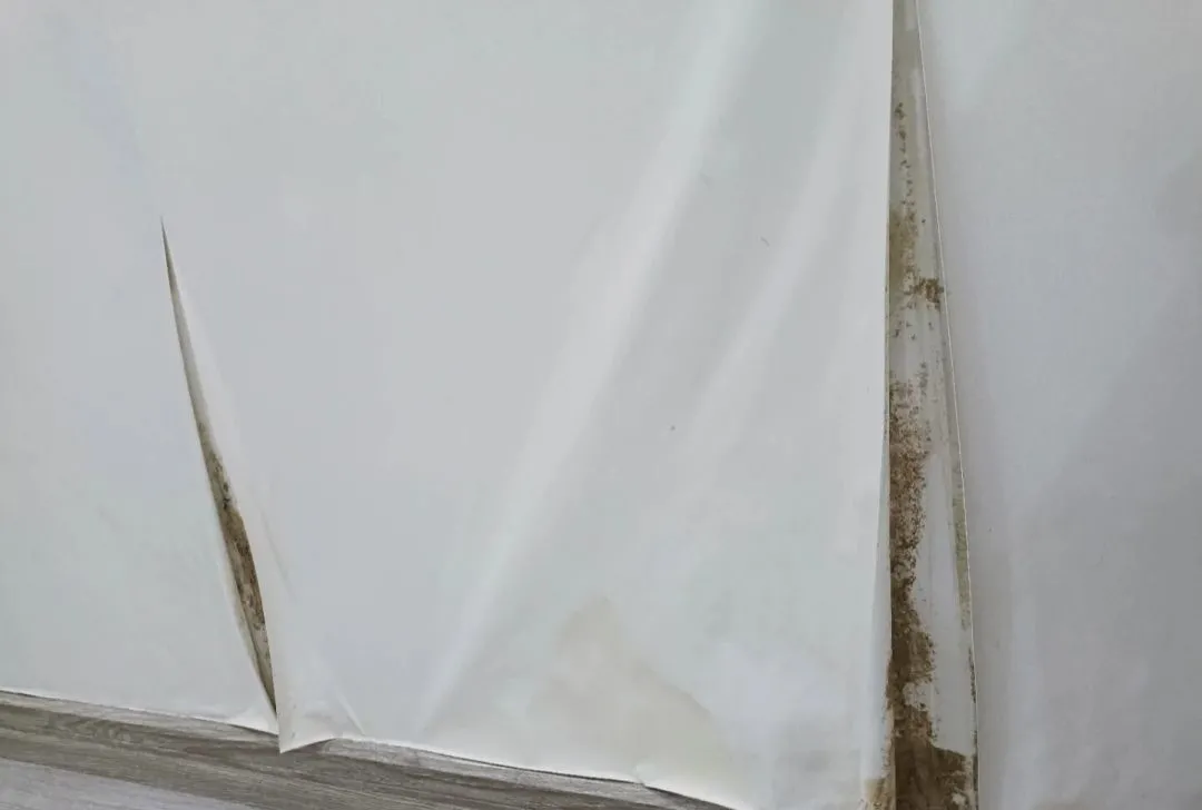 装修选择墙纸还是墙布?哪个更实用?这篇文章,帮你解决问题
