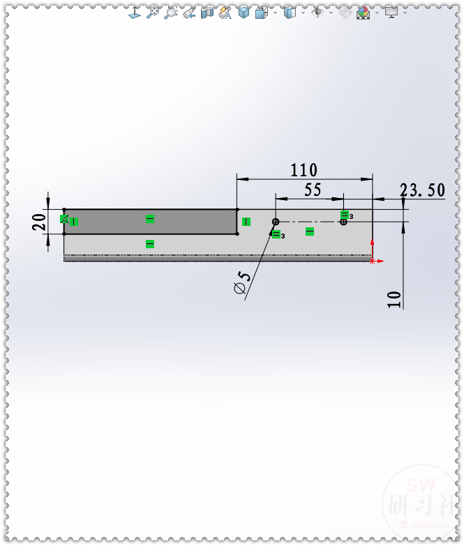用SolidWorks画的钣金底壳，需要画两个成形工具，所以步骤比较多