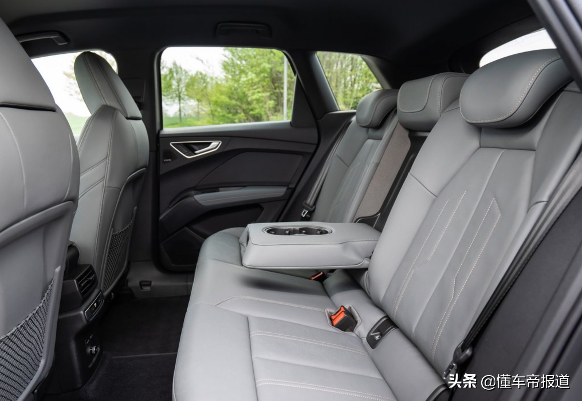 新车 </p><p>　　 32.63万元起，续航520公里，奥迪Q4 e-tron欧洲售价公布