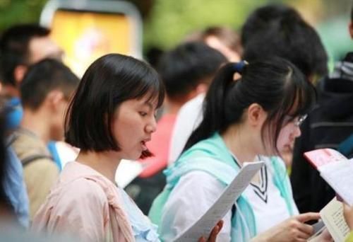 教育部发布通知，2022年高考将有新变化，三类学生不能参加