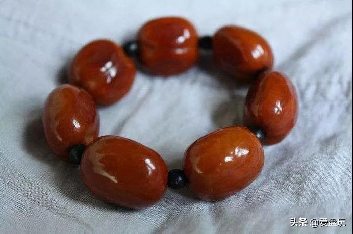 好看又不贵，但拉风！这17种小众手串，你玩过几种