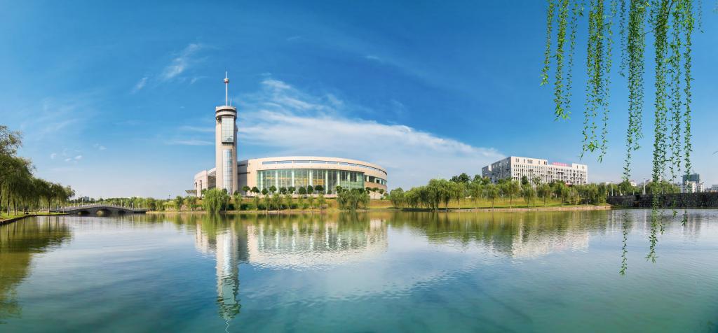 合肥工业大学本硕毕业生，谈谈心目中的合工大，值不值得报考