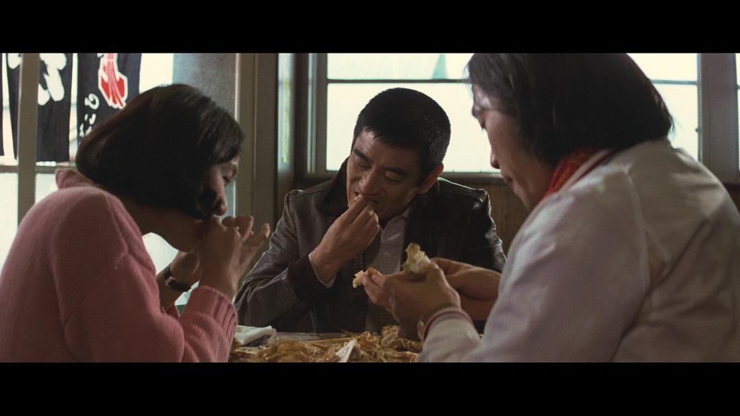 高仓健的著名电影《幸福的黄手帕》，看完不流泪的来找我