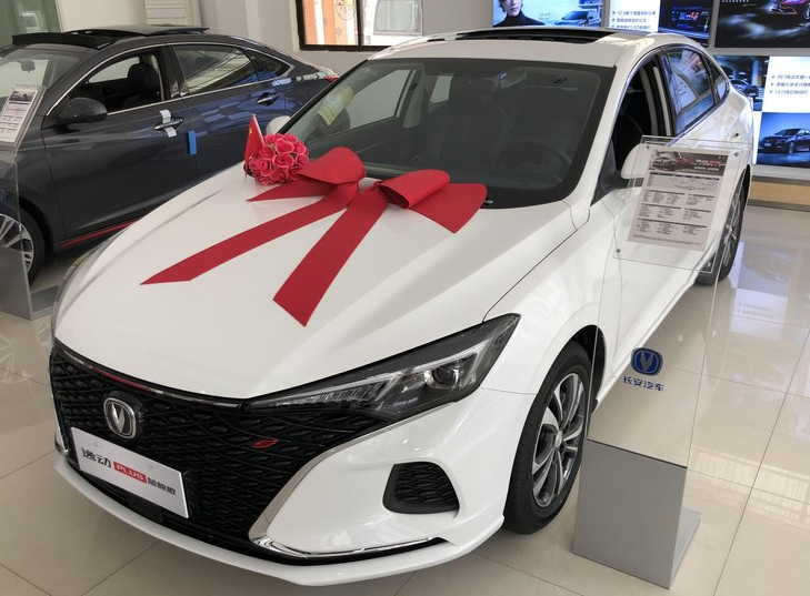预算6万买辆代步车，要求销量好颜值高，这4款值得一看