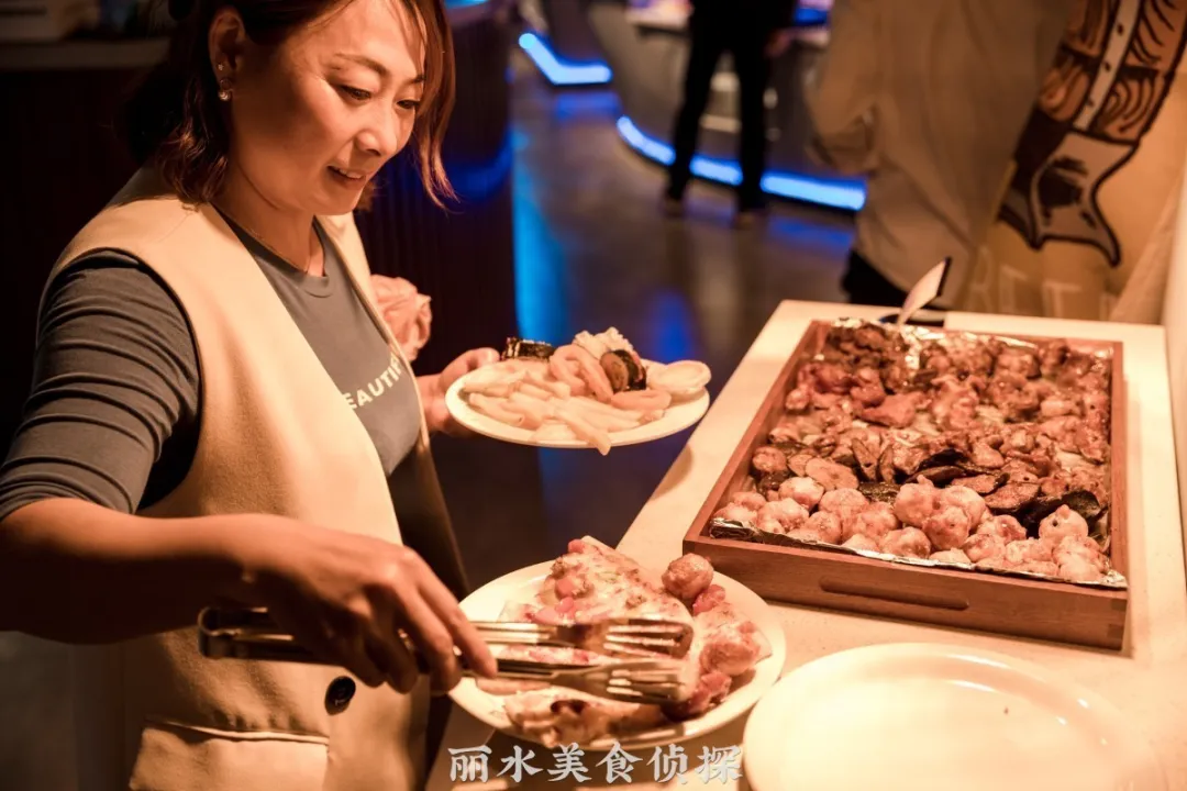 19.9元任性吃！好伦哥海盗风自助餐厅100+款美食，不限量吃到扶墙